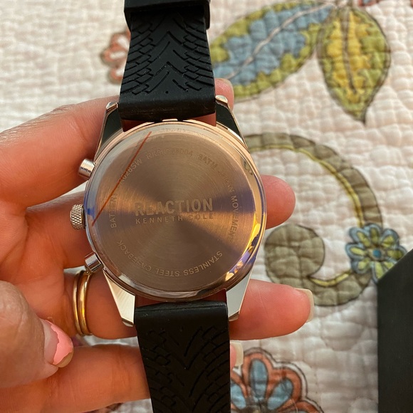 Kenneth Cole Reaction watch - Picture 2 of 8